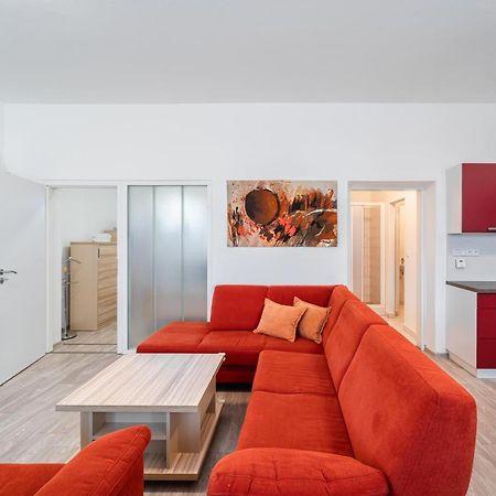 Apartment Yogiam Slavkov u Brna Esterno foto