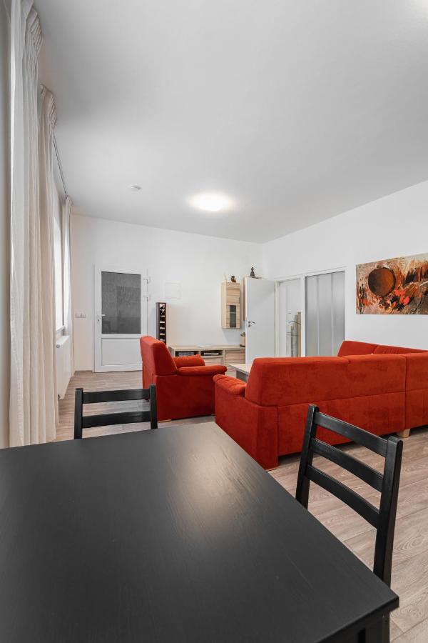 Apartment Yogiam Slavkov u Brna Esterno foto
